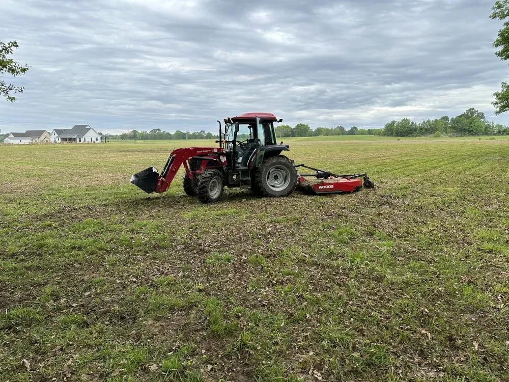 Custom lawn mowing service in Madison, MS - Triple M & S Land Management