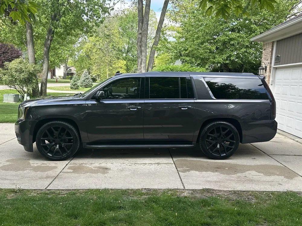 Affordable yard maintenance in Sterling Heights, MI by Triple MMM