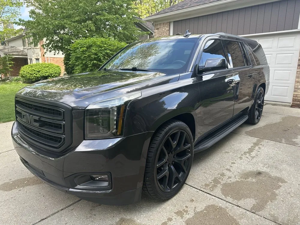 Top-rated residential landscaping in Sterling Heights, MI by Triple MMM