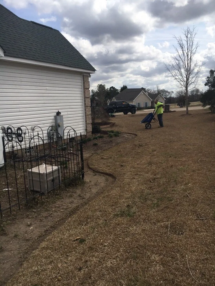 Expert garden landscaping experts serving Clayton, NC - Triple R Landscaping