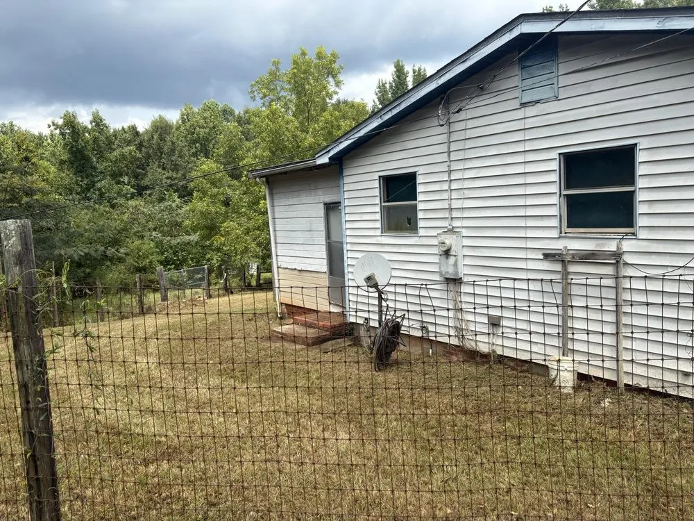 Professional yard cleanup service for beautiful yards in Greenville, AL by Triple R Lawn Care