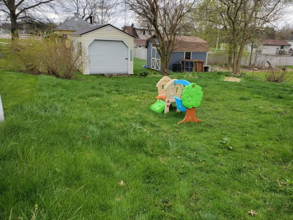 Custom lawn care service in North Benton, OH - Triple R Lawn Care