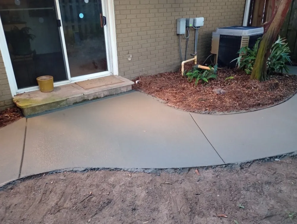 Custom lawn care service with custom design across Pensacola, FL - Triple R Repairs
