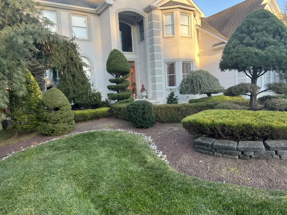 Expert garden landscaping in Matawan, NJ - Triple S. Holdings