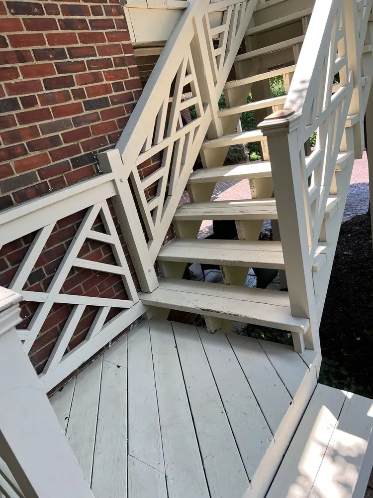 Expert garden landscaping near you in Roanoke, VA by Triple Threat Services