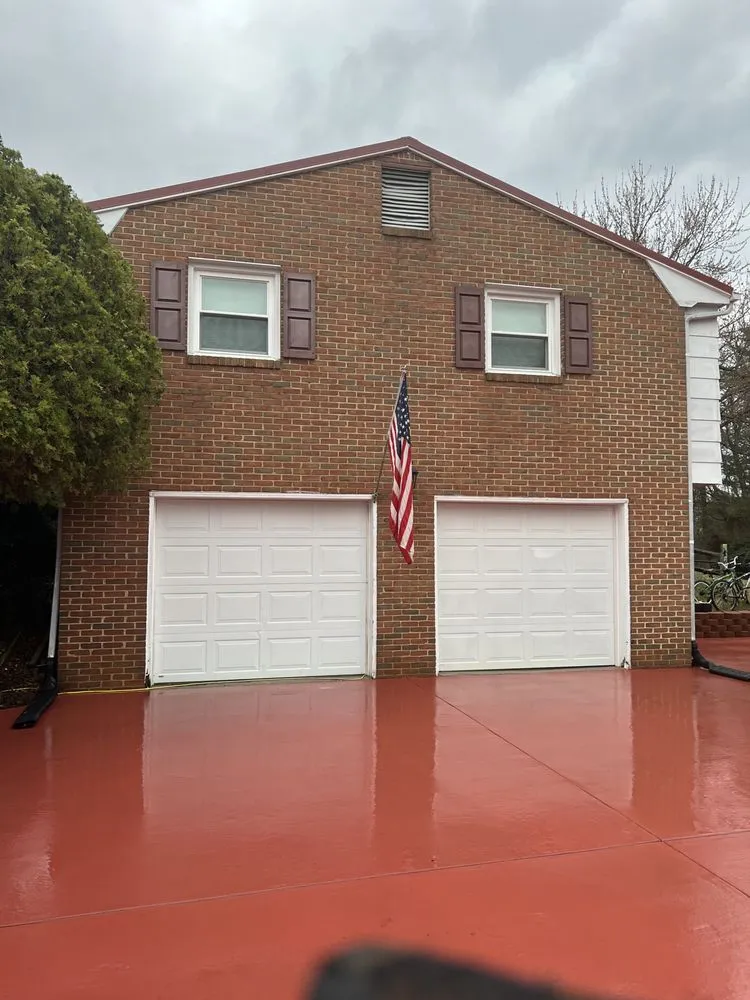 Reliable outdoor landscaping for year-round maintenance in Roanoke, VA by Triple Threat Services