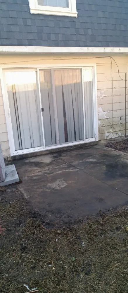 Professional garden landscaping in Richmond, VA by Triple Wrights Lawncare