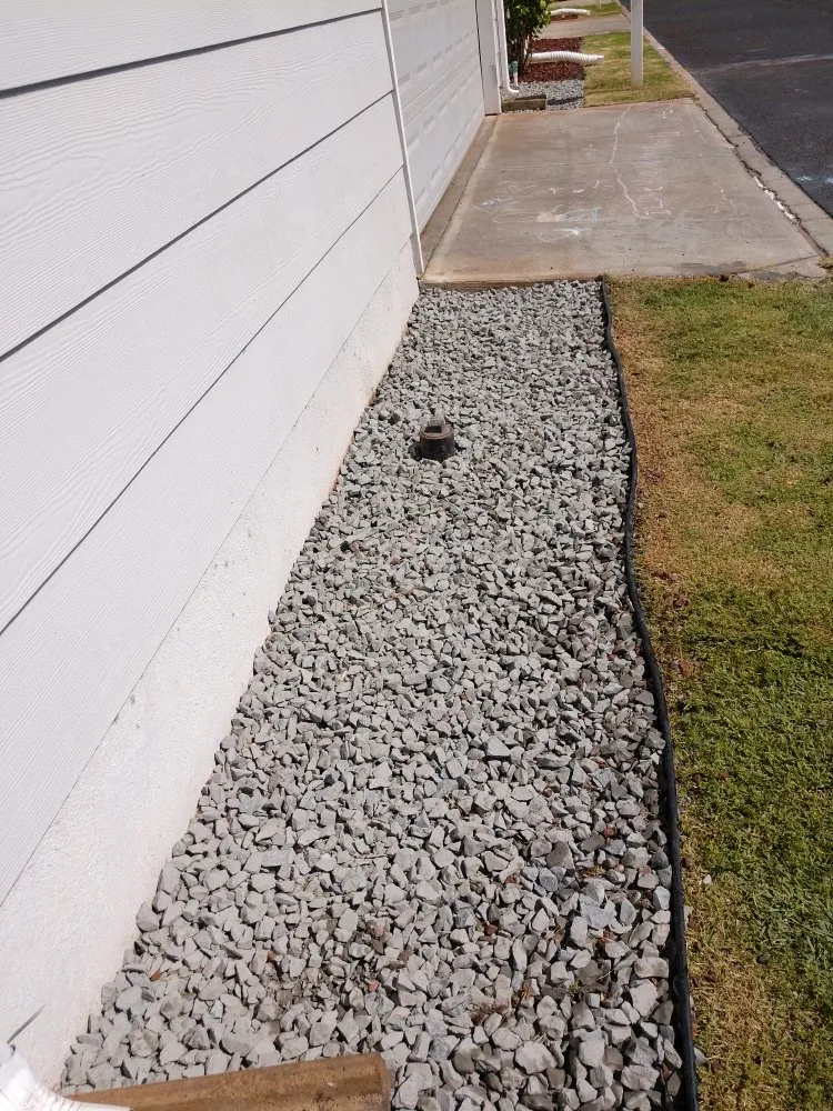 Affordable residential landscaping experts serving Ewa Beach, HI - Triplejs Yard Landscaping Maintenance Service