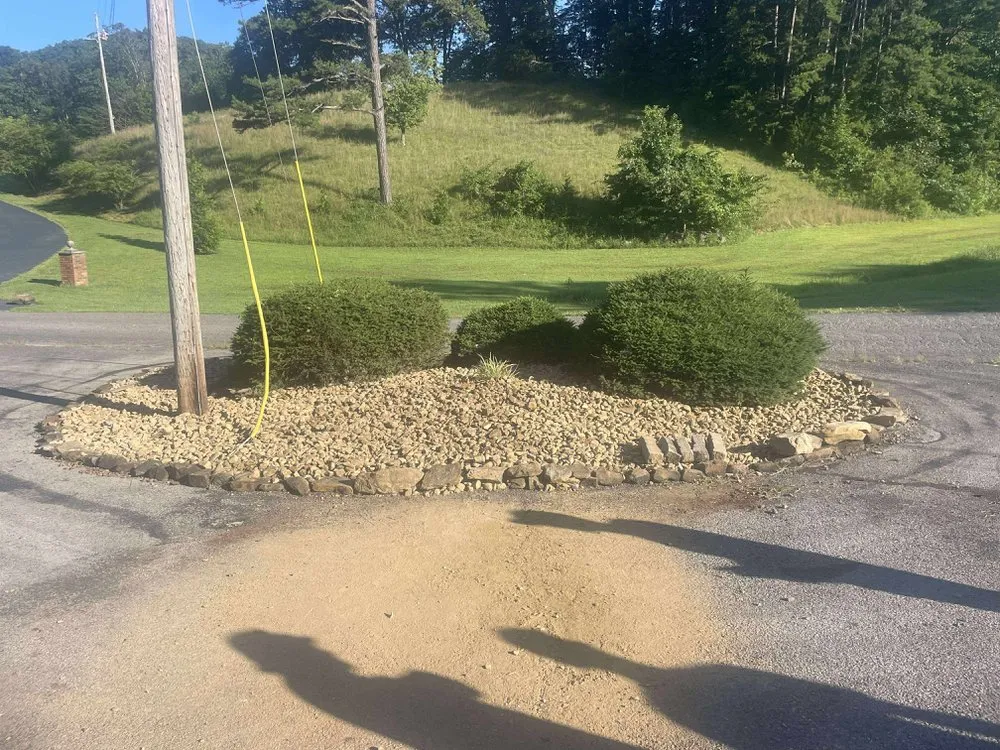 Top-rated yard maintenance experts serving Corbin, KY - Tripple J Landscaping