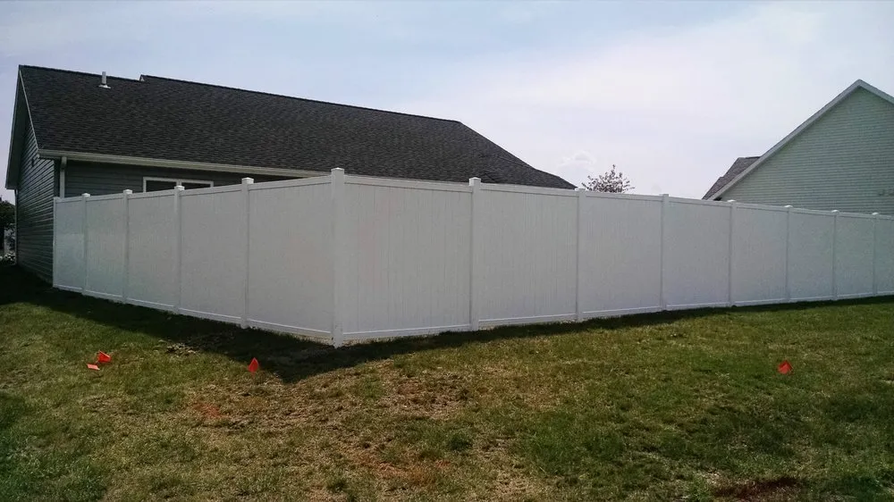 Affordable lawn care service experts serving Fort Wayne, IN - Triscape