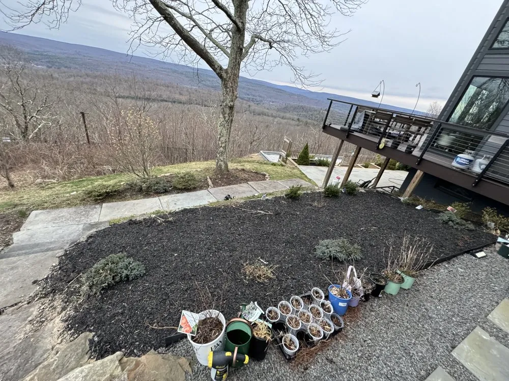 Professional lawn care service experts serving Port Jervis, NY - Triscape