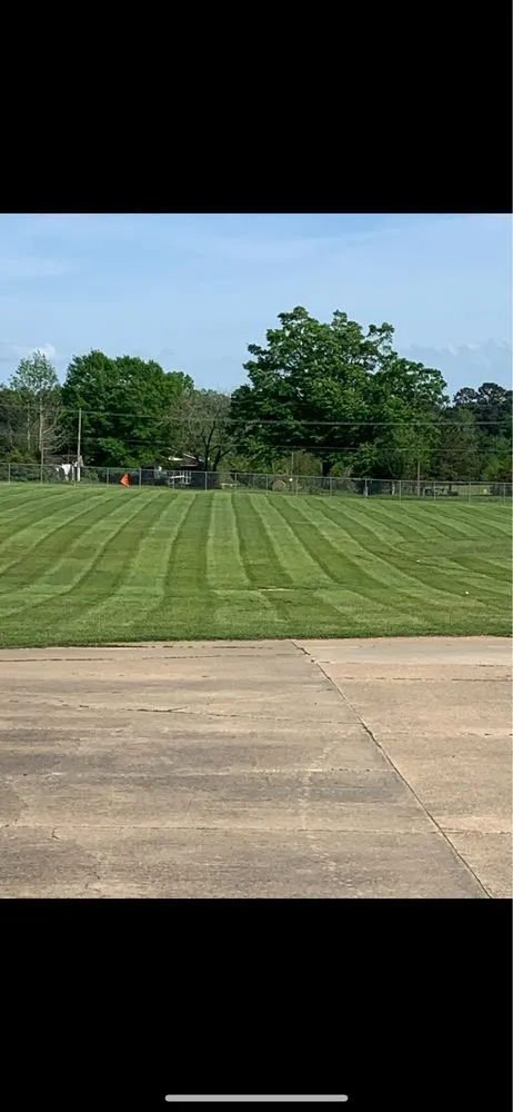 Top-rated lawn mowing service with custom design across Whitwell, TN - Tristar Lawn Masters