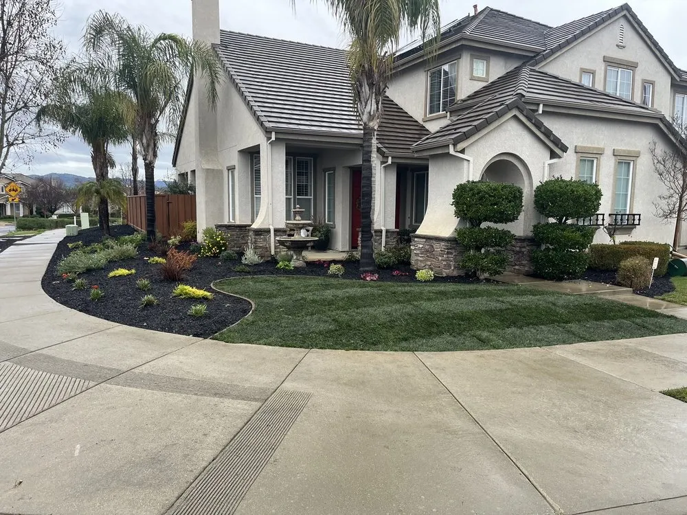 Expert garden landscaping in Pleasanton, CA - TriValley Landscape