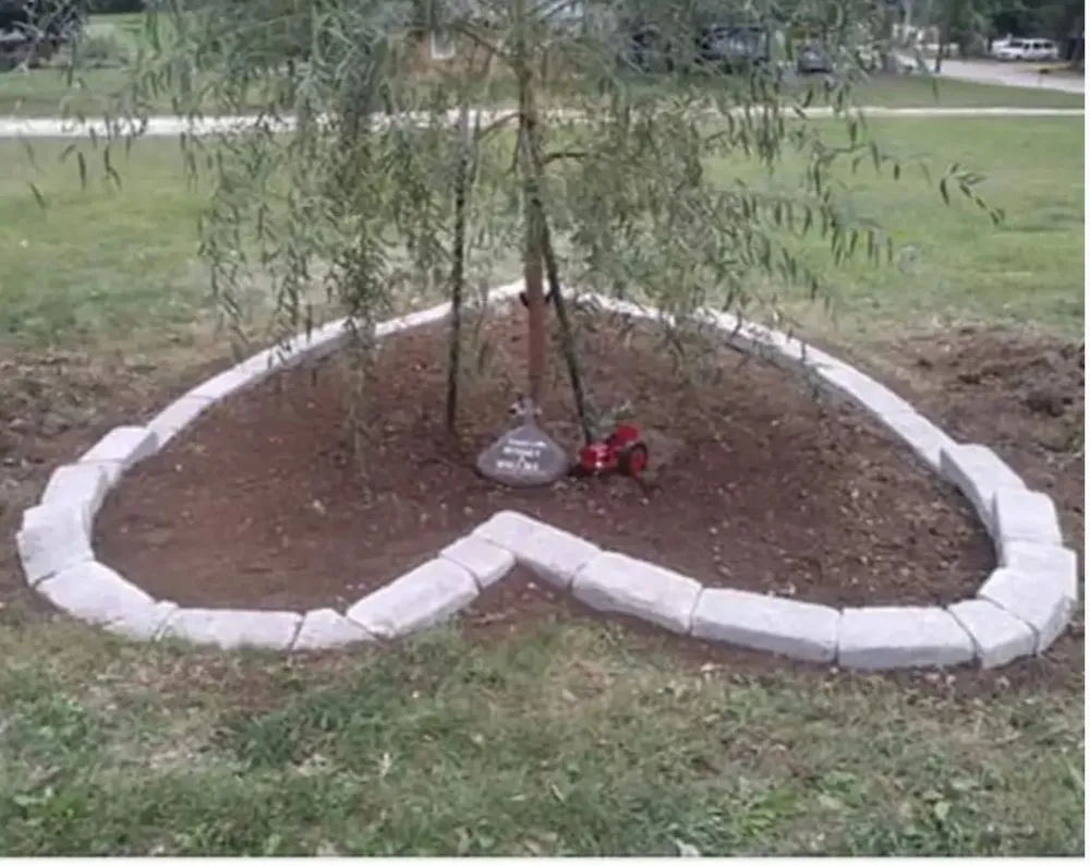 Expert landscape installation near you across Kennebunk, ME - Troe Landscaping