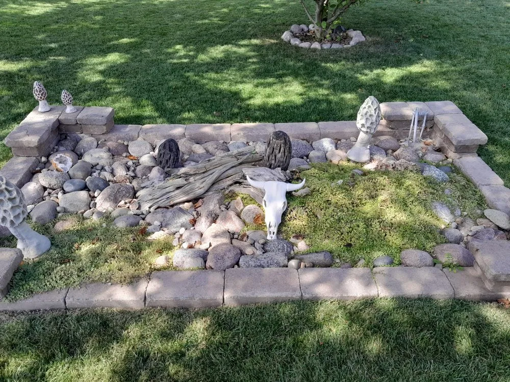 Top-rated lawn mowing service experts serving Kennebunk, ME - Troe Landscaping