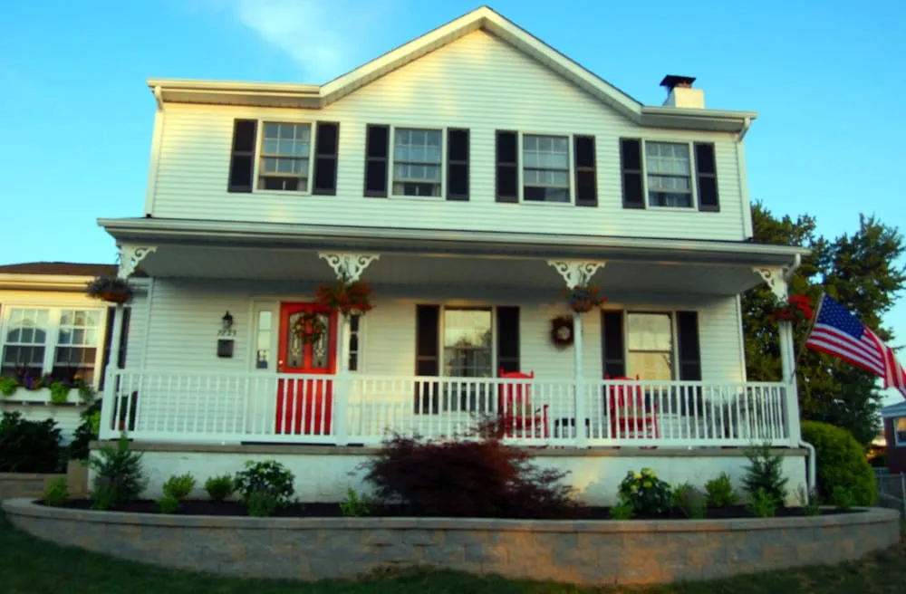 Local yard maintenance with custom design in Trevose, PA by Trommer Landscapes and Contracting