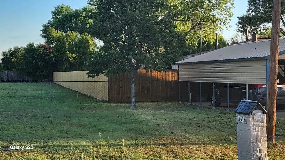 Affordable yard cleanup service experts serving Burleson, TX - Trophy First Fencing & Construction