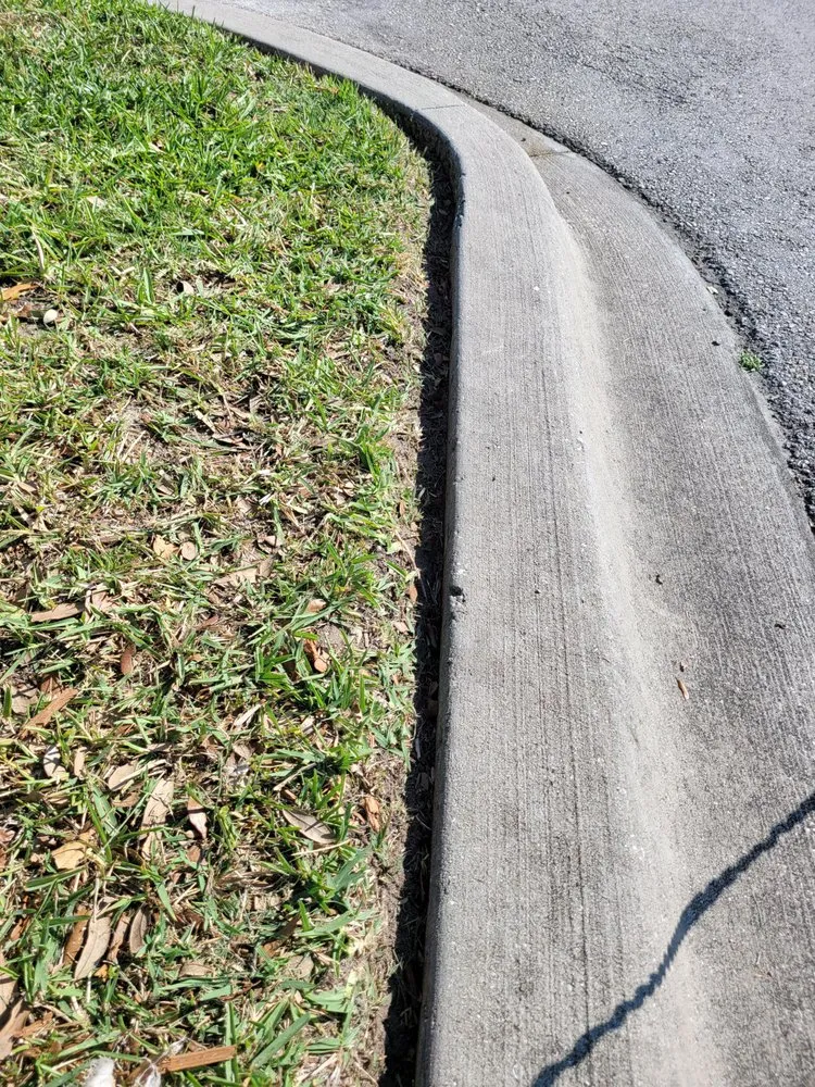 Professional yard maintenance for homes across Melbourne, FL - Tropic-Care of Florida, INC