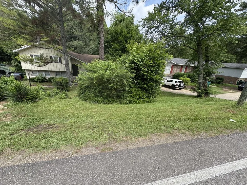 Top-rated outdoor landscaping in Irondale, AL - Tropic Trims