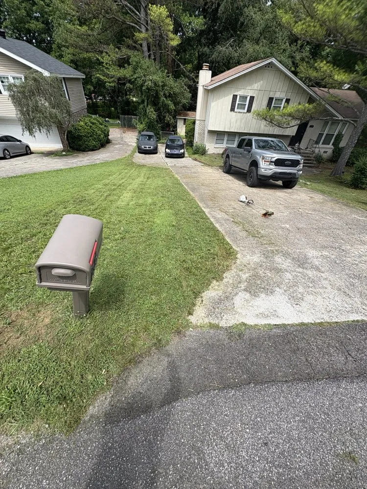 Professional residential landscaping in Irondale, AL by Tropic Trims