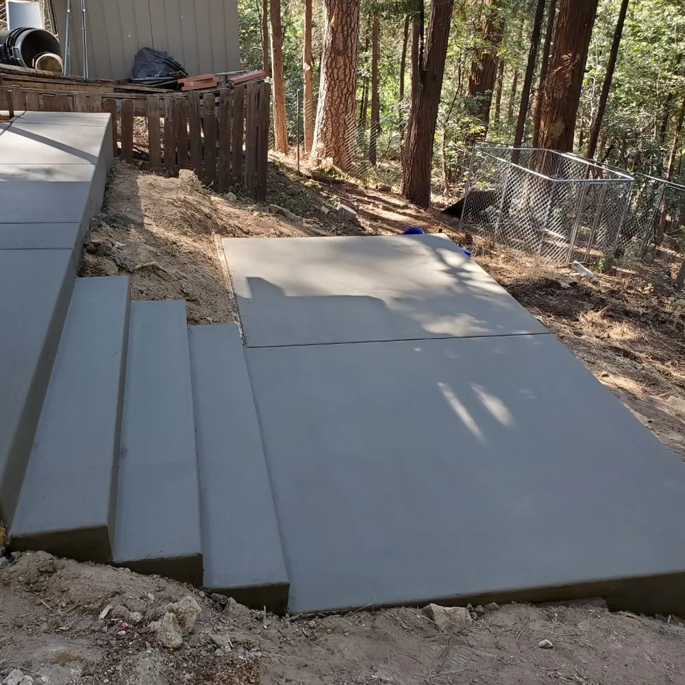 Top-rated garden landscaping in Victorville, CA - Tropical Construction