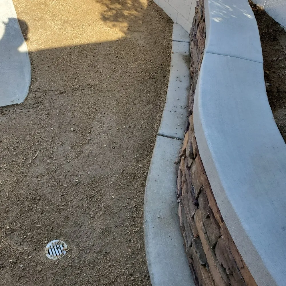 Reliable lawn mowing service in Victorville, CA - Tropical Construction