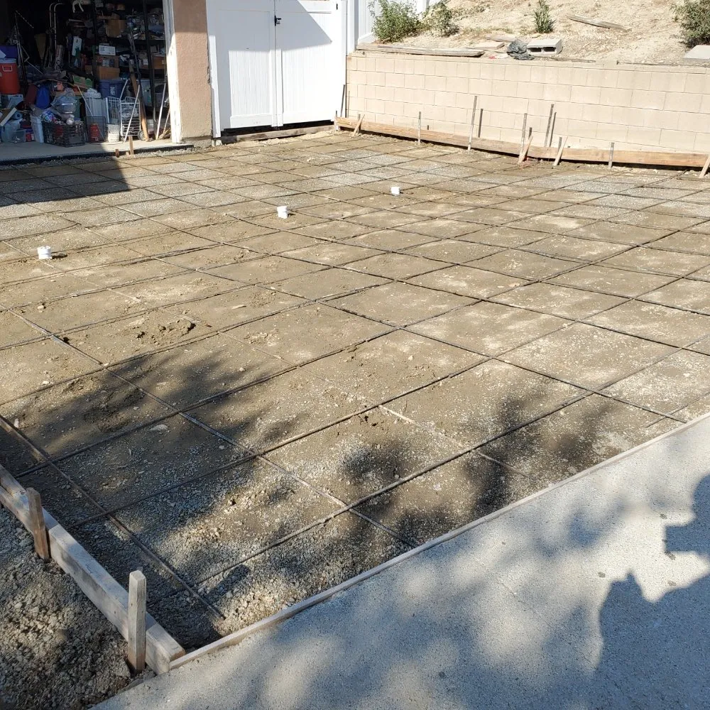 Reliable residential landscaping in Victorville, CA by Tropical Construction