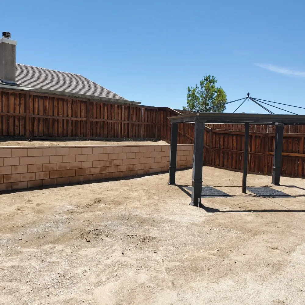 Custom residential landscaping in Victorville, CA by Tropical Construction
