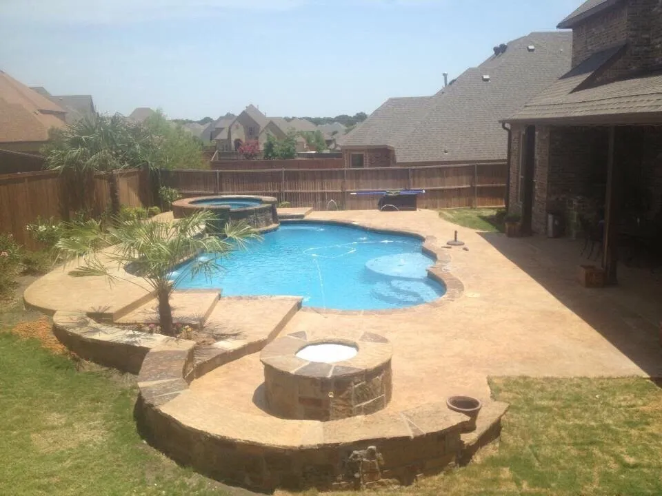 Affordable outdoor landscaping experts serving Arlington, TX - Tropical Depot