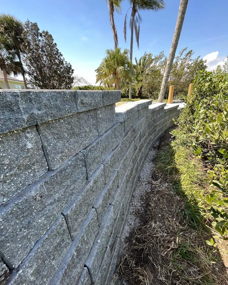 Reliable yard maintenance in Vero Beach, FL by Tropical Hardscapes