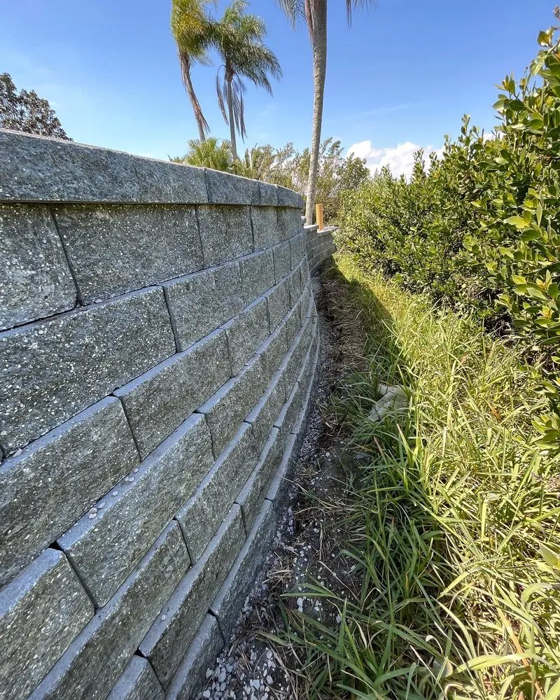 Top-rated landscape design for residential properties in Vero Beach, FL by Tropical Hardscapes