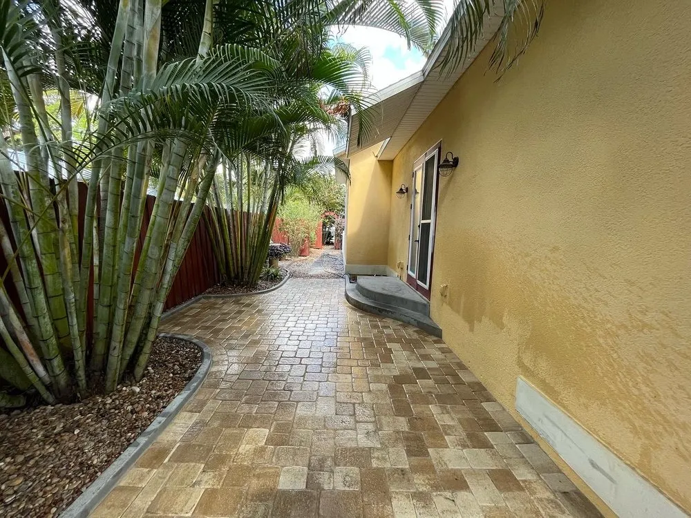 Trusted landscape design with custom design across Vero Beach, FL - Tropical Hardscapes