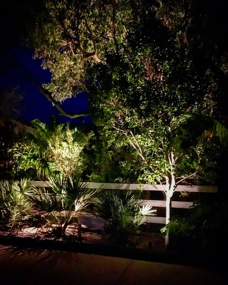 Trusted landscape installation for homes in Lake Worth, FL by Tropical Landscape Lighting