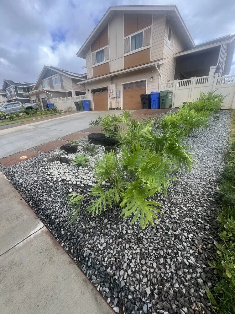 Top-rated yard cleanup service for residential properties in Ewa Beach, HI by Tropical Landscapes Hawaii