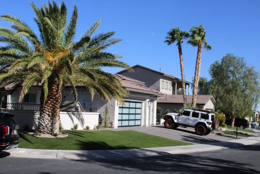 Reliable yard maintenance experts serving Las Vegas, NV - Tropical Landscapes