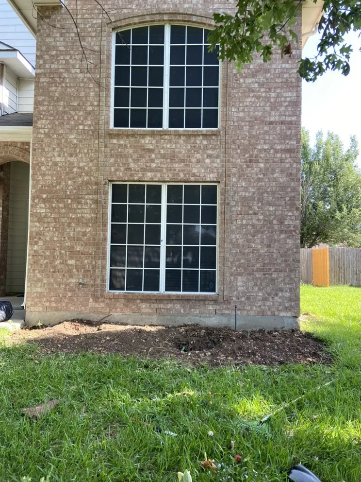 Custom yard maintenance for homes in Fort Worth, TX by Tropical Landscaping