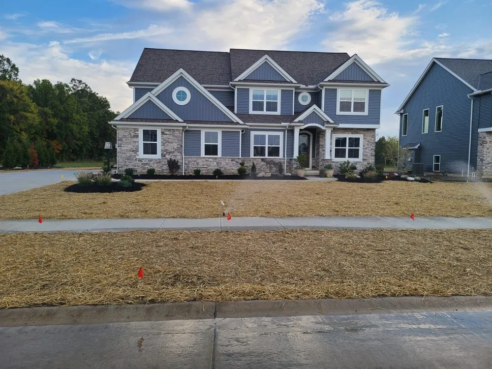 Top-rated garden landscaping for beautiful yards across Lorain, OH - Tropical Landscaping