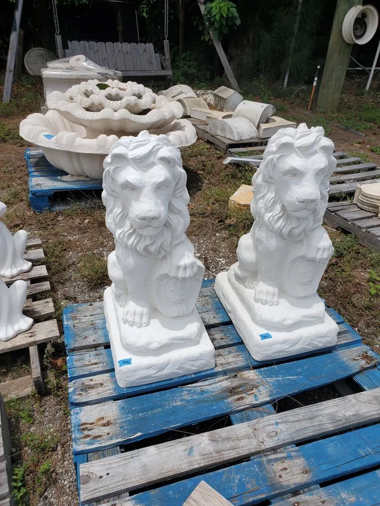 Top-rated yard cleanup service near you across Davie, FL - Tropical Outdoors