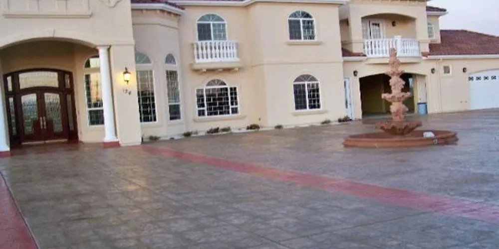 Custom garden landscaping experts serving Roseville CA, CA - Tropical Paradise Pools Spas & Backyards