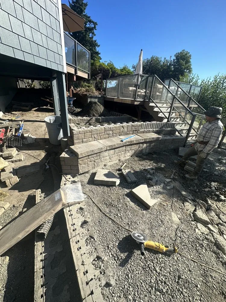 Affordable yard maintenance in Bremerton, WA - Tropical Planet Landscaping