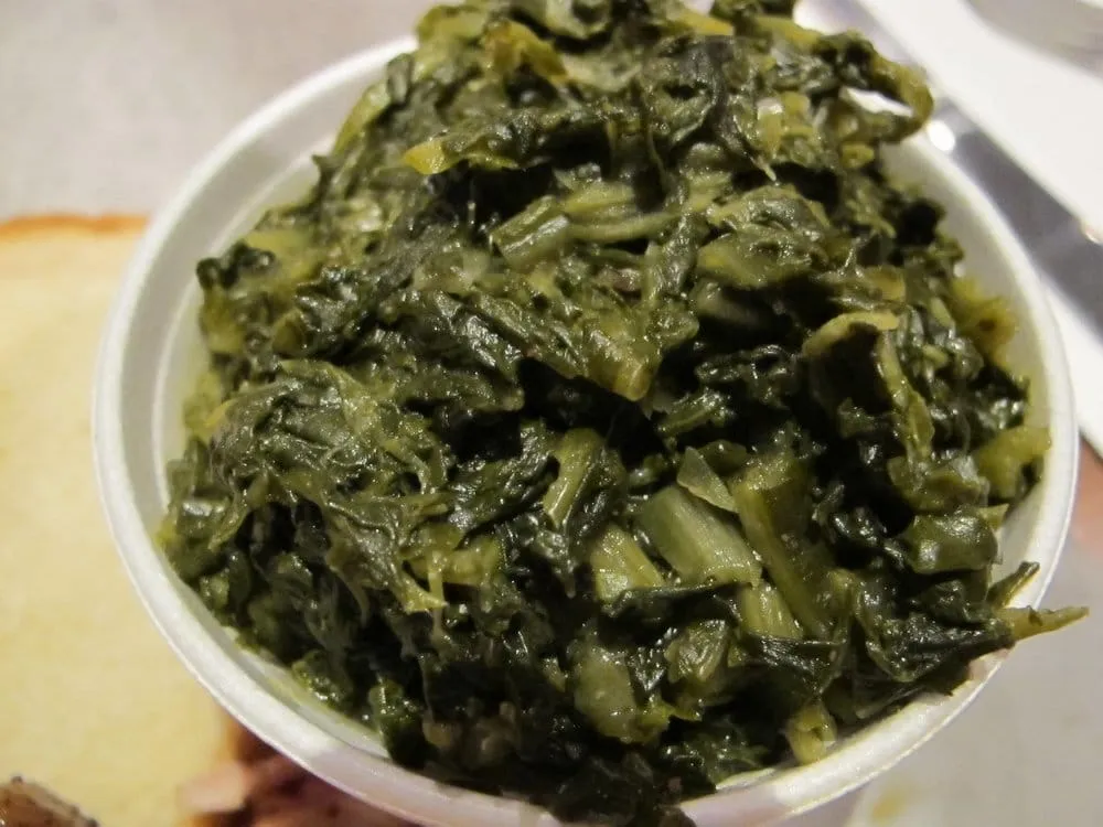 Top-rated landscaping services for outdoor upgrades across Boca Raton, FL - Tropical Precision Lawns