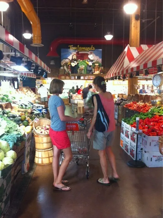 Local garden landscaping in Boca Raton, FL - Tropical Precision Lawns