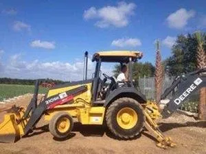 Expert landscape installation for beautiful yards in Palmetto Bay, FL by Tropical Tree Trimming and landscaping