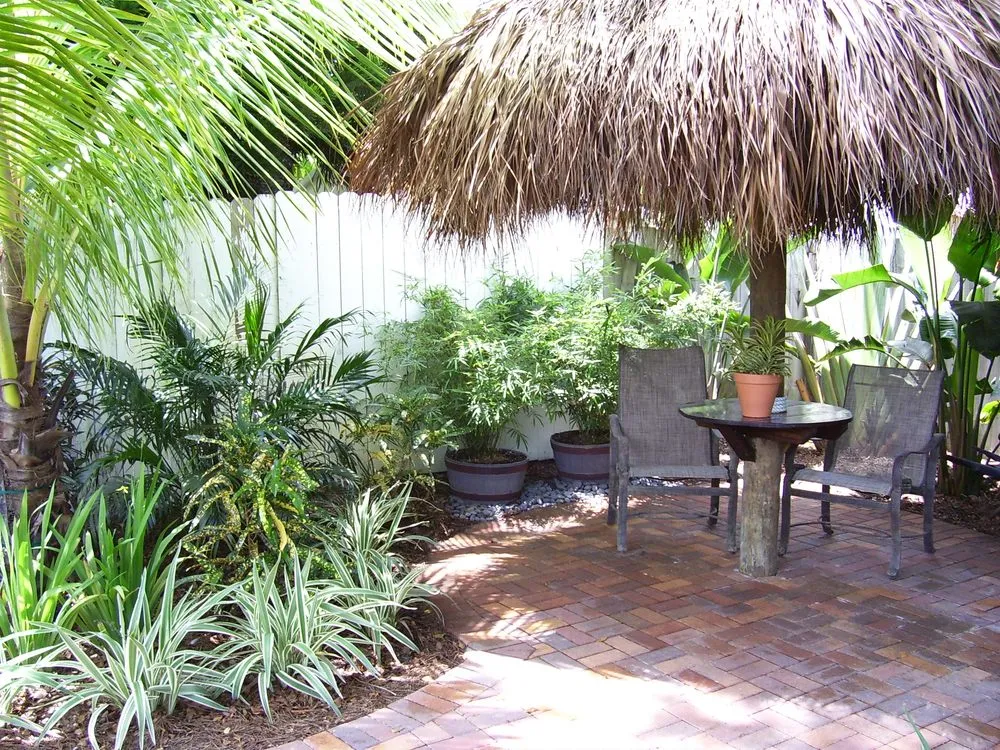 Professional residential landscaping for beautiful yards in Cooper City, FL by Tropical View Landscape