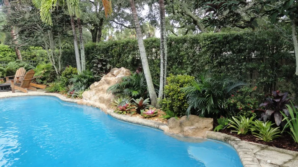 Custom landscape design in Cooper City, FL - Tropical View Landscape