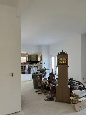 Trotters Handy Services Logo