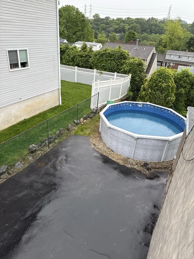 Affordable lawn mowing service in New York, NY by Troubadour Installations