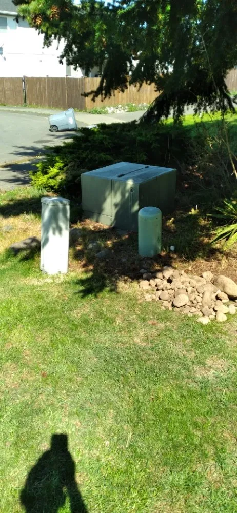 Affordable lawn mowing service in Spanaway, WA by Troys Lawn & Maintence