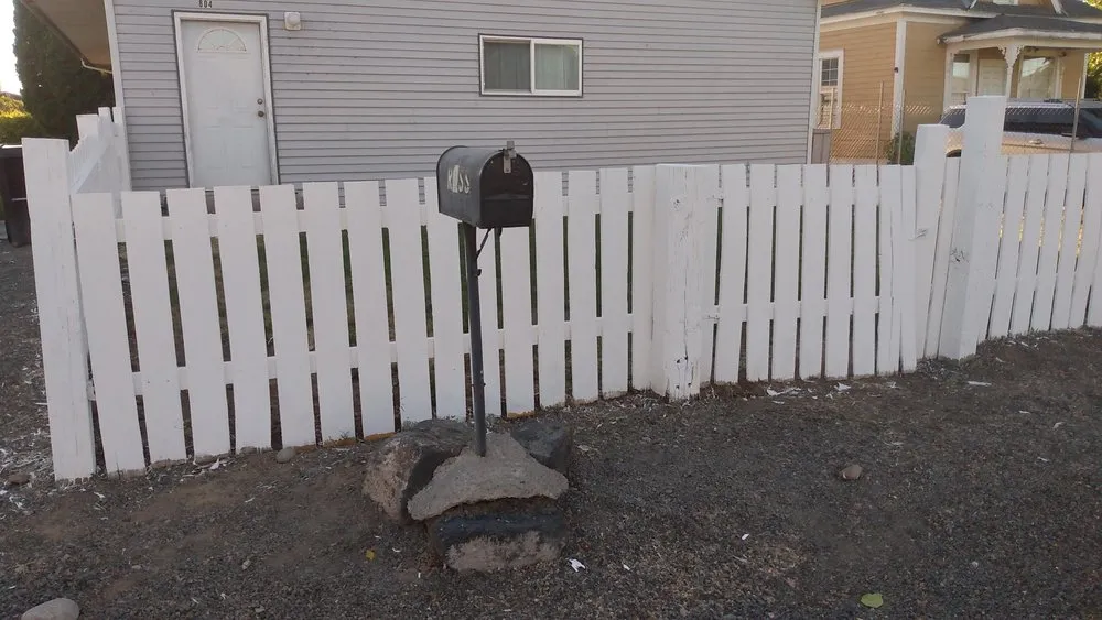 Expert lawn care service experts serving Hutchinson, KS - Troys Total Handyman Services