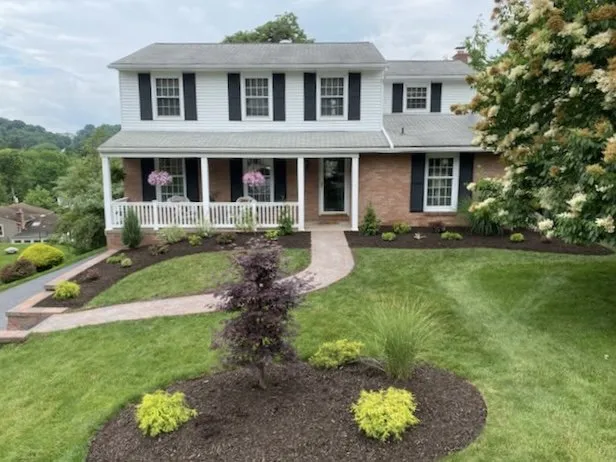 Expert landscaping services in Pittsburgh, PA - Trpcic Landscaping & Home Improvements